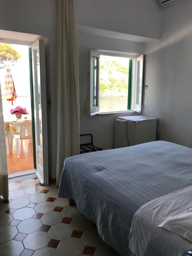 Hotel Villa Antonio Ischia Esterno foto